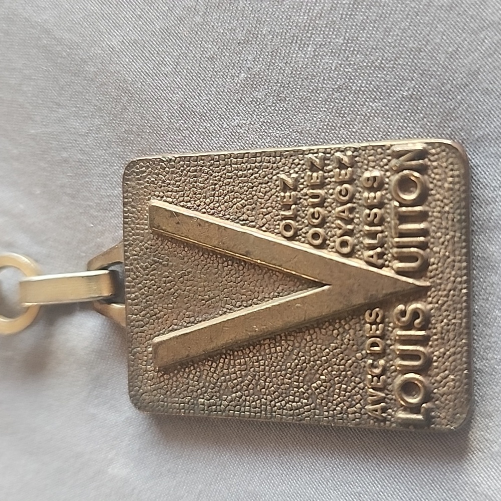 Louis Vuitton Brass Rose Gold Silver Voulez Voyage Keychain Bag Charm - Picture 5 of 8